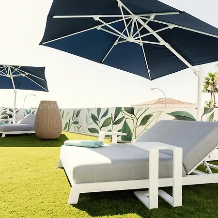 Eden - Seaviews, Large Terrace & Private Heated Pool 别墅