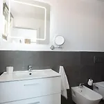 Eden Villa *