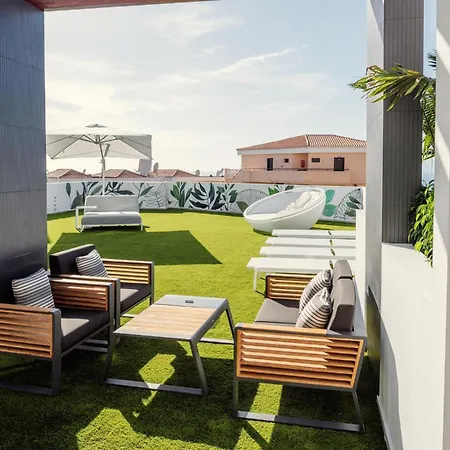 Villa Eden - Seaviews, Large Terrace & Private Heated Pool Costa Adeje (Tenerife)