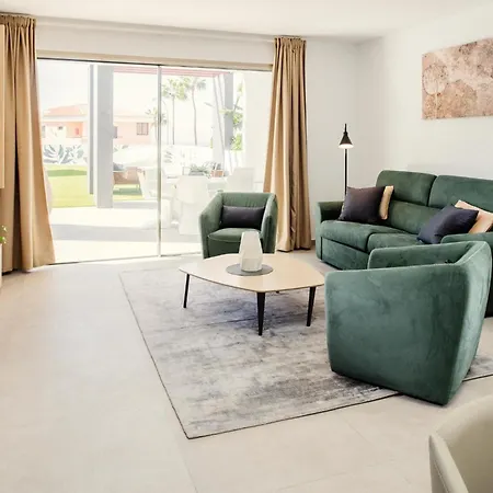 Eden - Seaviews, Large Terrace & Private Heated Pool Вилла