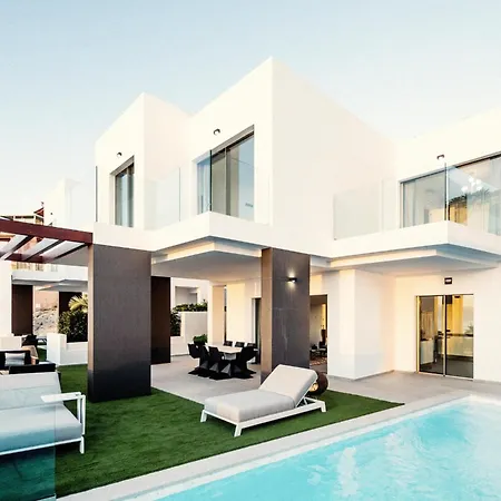 Eden - Seaviews, Large Terrace & Private Heated Pool Villa *